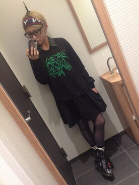 「アイテム（ヘアバンド）」を使った、KyoNさん（レディース・160cm）の冬コーディネート