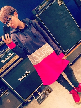 「SUPRA（スープラ）のアイテム」を使った、KyoNさん（レディース・160cm）の冬コーディネート