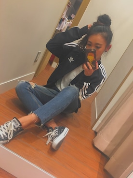 「converse skateboarding」｜まおぴすさん（レディース・162cm）の秋コーディネート