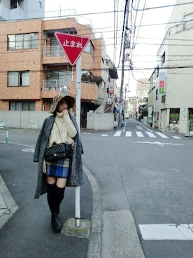 「アイテム（ダッフルコート）」を使った、由美Yumiさん（レディース・165cm）の冬コーディネート