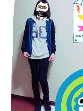 「GU（ジーユー）の（GU）スキニーフィットジーンズ（MEN ⁄ ジーンズ）」を使った、あわわさん（レディース・164cm）の冬コーディネート