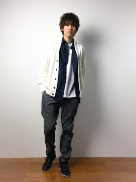「DETAILS（ディテールズ）のアイテム（トップス）」を使った、住本 健一さん（メンズ・176cm）の春コーディネート