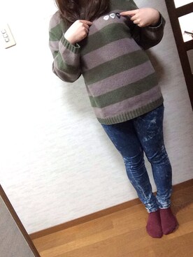 「WORLD WIDE LOVE!（ワールドワイドラブ）のnit（ニット/セーター、グリーン系）」を使った、Moekorooさん（レディース・155cm）の冬コーディネート