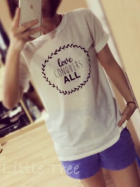 「Little Treeのアイテム（Tシャツ/カットソー、ホワイト系）」を使った、Little Treeさん（キッズ）の春コーディネート