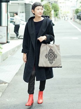 「かぐれ（カグレ）のかぐれ　フードロングコート　（その他アウター、ブルー系）」を使った、miiiiiiiさん（レディース・163cm）の冬コーディネート