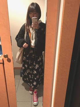 「ストリートカジュアル」｜「アイテム（ワンピース/ドレス）」を使った、Hitomiさん（レディース・159cm）の秋コーディネート
