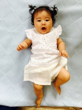 「韓国子供服のアイテム（その他パンツ、ホワイト系）」を使った、saeeさん（キッズ）の夏コーディネート