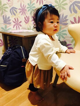 「アイテム（ヘアアクセサリー、ブルー系）」を使った、saeeさん（キッズ・70cm）の秋コーディネート