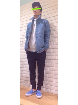 「TOMMY（トミー）のアイテム（デニムジャケット）」を使った、himさん（メンズ・179cm）の秋コーディネート