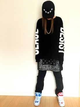 「GIZA（ギザ）のアイテム」を使った、YUKiさん（レディース・170cm）の秋コーディネート