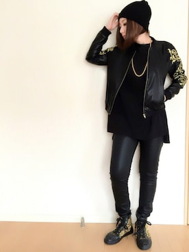 「GIZA（ギザ）のアイテム」を使った、YUKiさん（レディース・170cm）の秋コーディネート