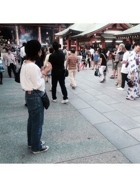 「earth music&ecology（アースミュージックアンドエコロジー）のアイテム（シャツ/ブラウス、ホワイト系）」を使った、RUYUWIKIさん（メンズ）の秋コーディネート
