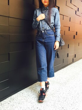 「UNIQLO（ユニクロ）のアイテム（シャツ/ブラウス、ブルー系）」を使った、miaさん（レディース・160cm）の春コーディネート
