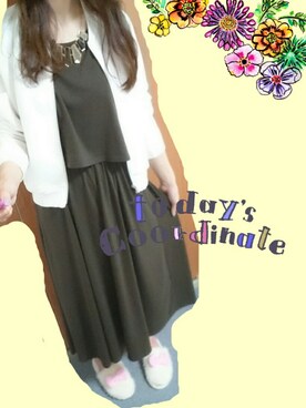 「カーキ×ホワイト」｜「アイテム（ブルゾン）」を使った、ayaさん（レディース・164cm）の春コーディネート