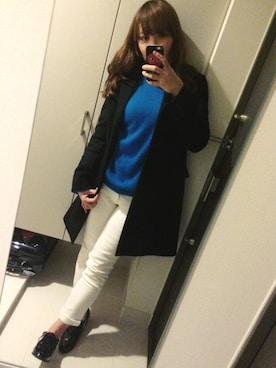 「ブルー x ホワイト」｜「アイテム（チェスターコート）」を使った、M.MIKIさん（レディース・161cm）の冬コーディネート