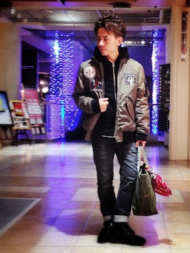 「エコバッグ」｜「アイテム（ブルゾン）」を使った、Unoさん（メンズ・163cm）の冬コーディネート