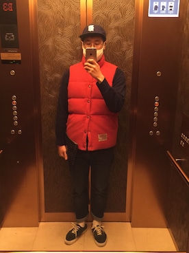 「sweatshirt」｜「アイテム（キャップ）」を使った、younsukcrvzy さん（メンズ・184cm）の冬コーディネート