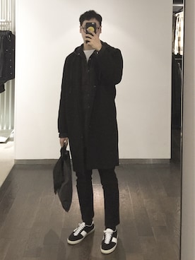 「Acne Studios（アクネストゥディオズ）のアイテム（ダウンジャケット/コート）」を使った、younsukcrvzy さん（メンズ・184cm）の冬コーディネート