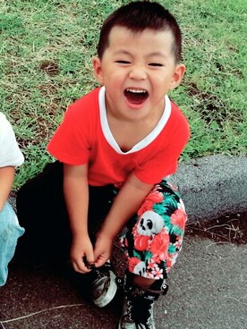 「flake（フレーク）のアイテム（パンツ）」を使った、mamimamさん（キッズ・90cm）の秋コーディネート