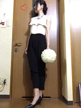 「黒パンツ」｜「アイテム（サロペット/オーバーオール）」を使った、tu→koさん（レディース・157cm）の冬コーディネート