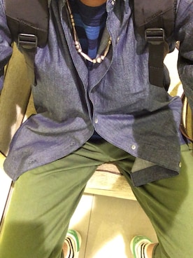 「YANTOR（ヤントル）のアイテム（トップス）」を使った、モジャ男さん（メンズ・172cm）の秋コーディネート