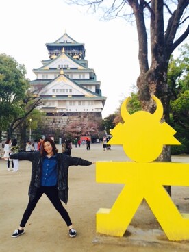 「Honeys（ハニーズ）のアイテム（シャツ/ブラウス、ブルー系）」を使った、ともさん（レディース・163cm）の夏コーディネート