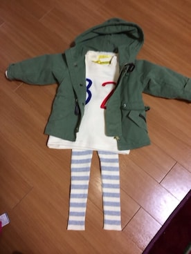 「ミリタリーアウター」｜「アイテム（ミリタリージャケット）」を使った、AK☻mamaさん（キッズ・80cm）の春コーディネート