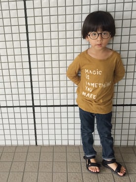 「BONTON（ボントン）のアイテム（トップス）」を使った、yuuuiさん（キッズ・110cm）の秋コーディネート