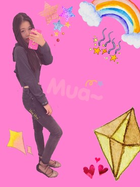 「iT（イット）のアイテム（シューズ）」を使った、詹闹闹さん（レディース・168cm）の秋コーディネート