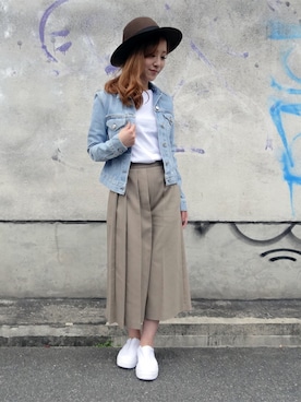 「MSGM（エムエスジーエム）のアイテム（パンツ）」を使った、Mutsumi Kachiさん（レディース・156cm）の春コーディネート