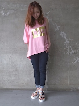 「MSGM（エムエスジーエム）のアイテム（サンダル）」を使った、Mutsumi Kachiさん（レディース・156cm）の春コーディネート