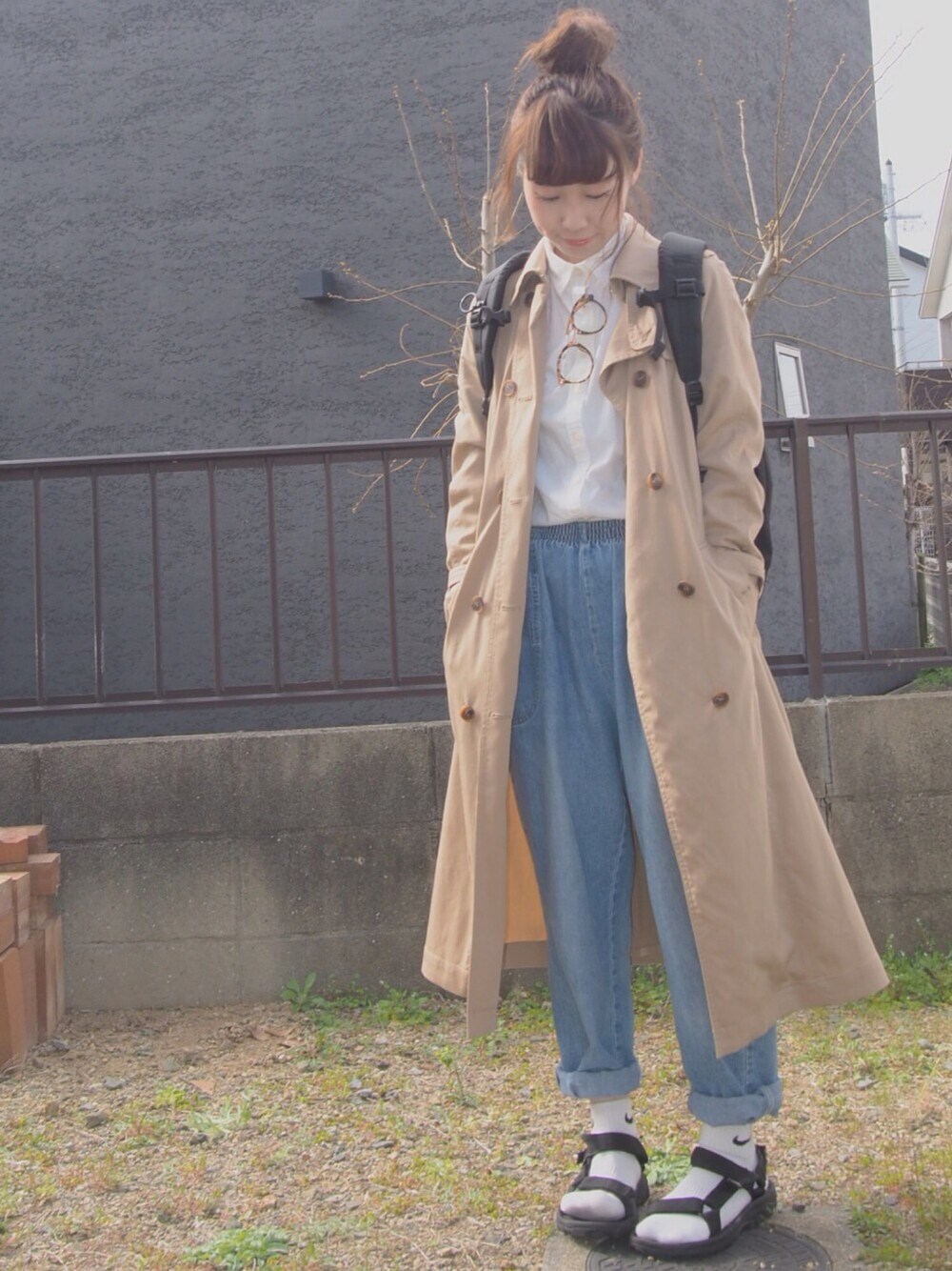 The DUFFER of ST.GEORGEのトレンチコートを使った人気ファッション