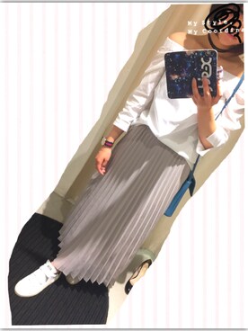 「UNIQLO（ユニクロ）のアイテム（スカート、グレー系）」を使った、Aya.さん（レディース・158cm）の春コーディネート