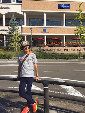 「アイテム（ボディバッグ/ウエストポーチ、イエロー系）」を使った、monさん（メンズ・171cm）の秋コーディネート