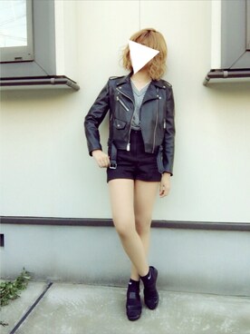 「EMODA」｜「アイテム（ライダースジャケット）」を使った、saki.さん（レディース・161cm）の春コーディネート