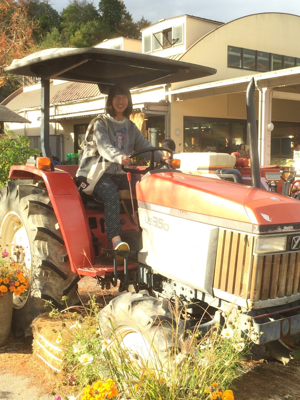 その他のその他、その他のその他、その他のその他を着用したレディースの秋コーディネートの1枚目の写真