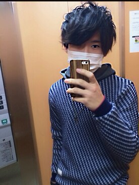 「BLACK&BLUE（ブラックアンドブルー）のアイテム（パーカー）」を使った、Genki Harutaさん（メンズ・171cm）の冬コーディネート