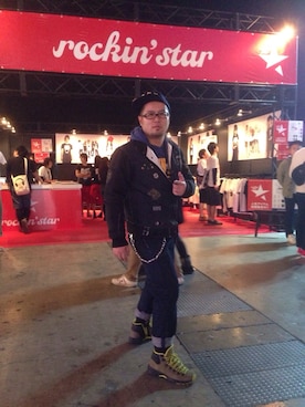 「アイテム（ウォレットチェーン）」を使った、Yutoさん（メンズ・168cm）の冬コーディネート