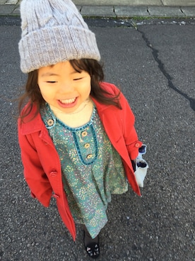 「西松屋」｜「アイテム（トレンチコート）」を使った、minimiuさん（キッズ・100cm）の冬コーディネート