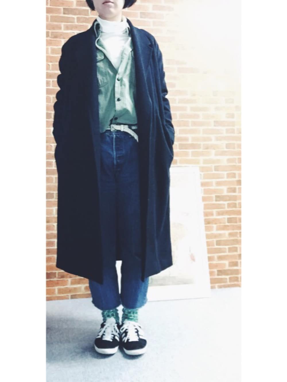 「デニム、カットオフ、カットオフデニム、ロングコート、カーキ、シロタートル、NEWYORKER BLUE」｜「uniqlo and Iemaireのアイテム（その他アウター、ブラック系）」を使った、Tsuupyさん（レディース・160cm）の冬コーディネートの1枚目の写真