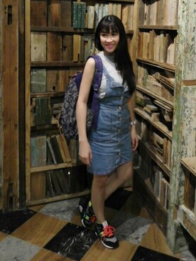 「wearsg」｜「アイテム（スニーカー）」を使った、MayJune陈美君さん（レディース・155cm）の秋コーディネート