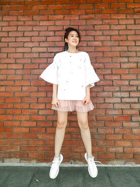 「wearsg」｜「アイテム（スニーカー）」を使った、MayJune陈美君さん（レディース・155cm）の秋コーディネート