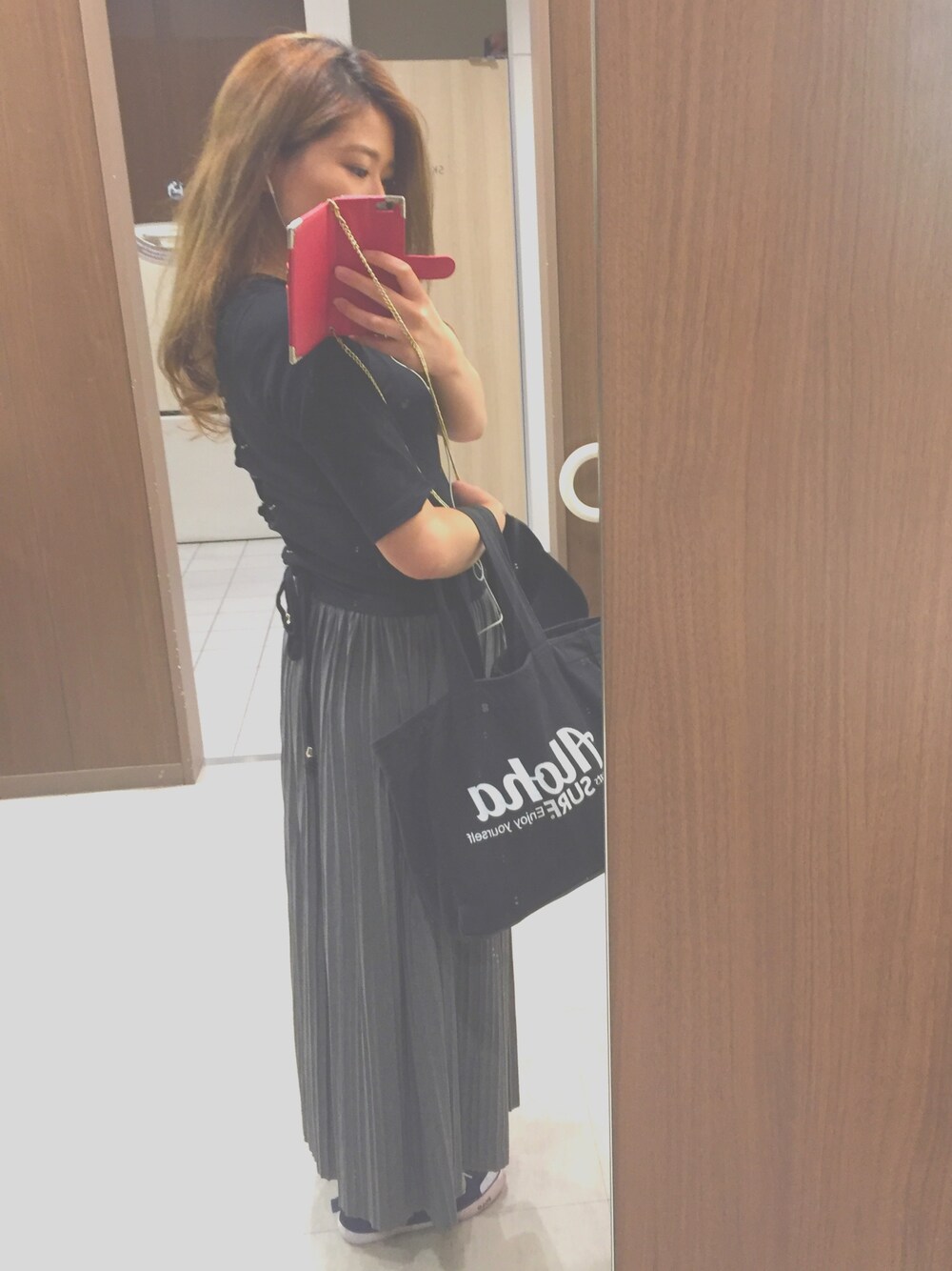 「FIG&VIPER、Polo Ralph Lauren、台湾、ロングスカート」｜「FIG&VIPERのBASIC レースUP T/S			（Tシャツ/カットソー、ブラック系）」を使った、NAOさん（レディース・157cm）の夏コーディネートの1枚目の写真