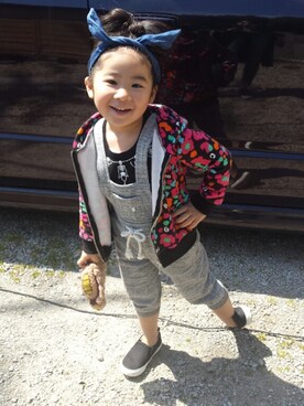 「子供服」｜「アイテム（その他アウター）」を使った、mikumikuさん（キッズ・100cm）の春コーディネート