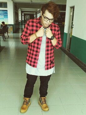 「RADICAL（RADICAL）のアイテム」を使った、很滑さん（メンズ・172cm）の秋コーディネート