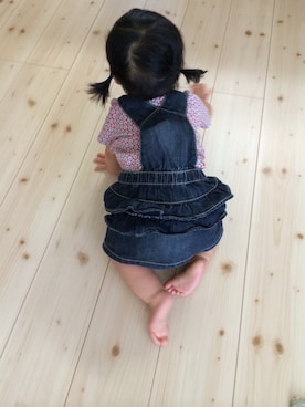 「花柄トップス」｜「アイテム（オールインワン・サロペット）」を使った、みさき*さん（キッズ・80cm）の秋コーディネート