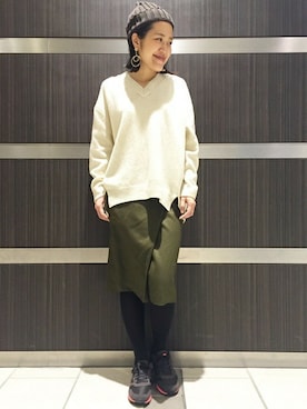 「Vネック」｜ＣＨＩＢＡさん（レディース・160cm）の冬コーディネート