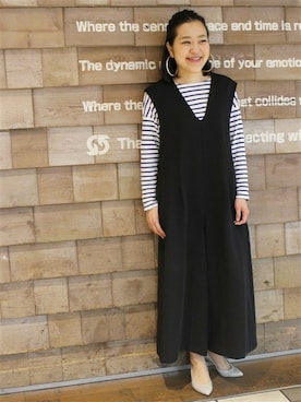 「アイテム（つなぎ/オールインワン、ブラック系）」を使った、ＣＨＩＢＡさん（レディース・160cm）の冬コーディネート