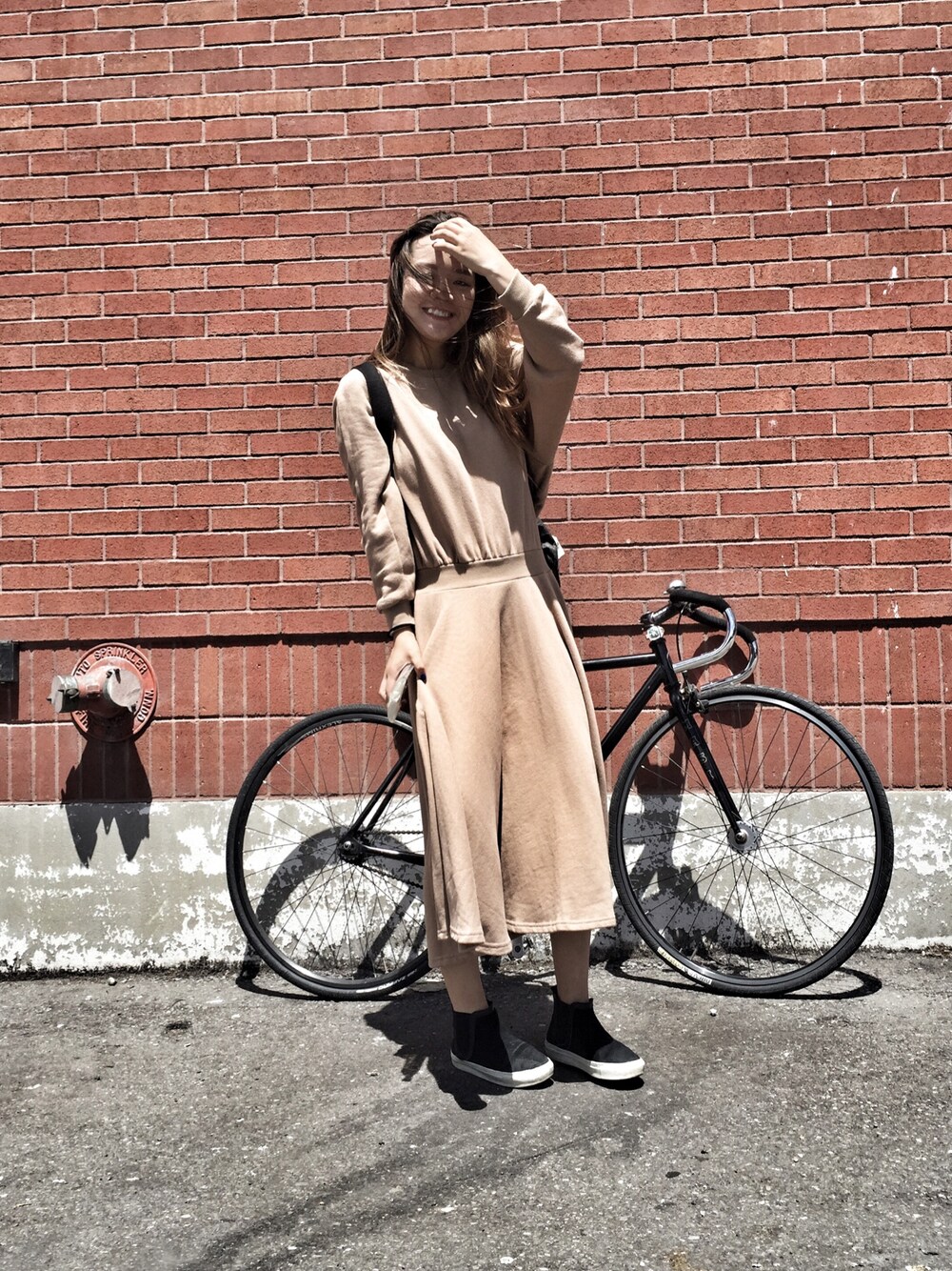 「windy look、overall、onepiece、biege、toronto」｜「stylegalのアイテム（つなぎ/オールインワン、ゴールド系）」を使った、Maolinさん（レディース・168cm）の夏コーディネートの1枚目の写真
