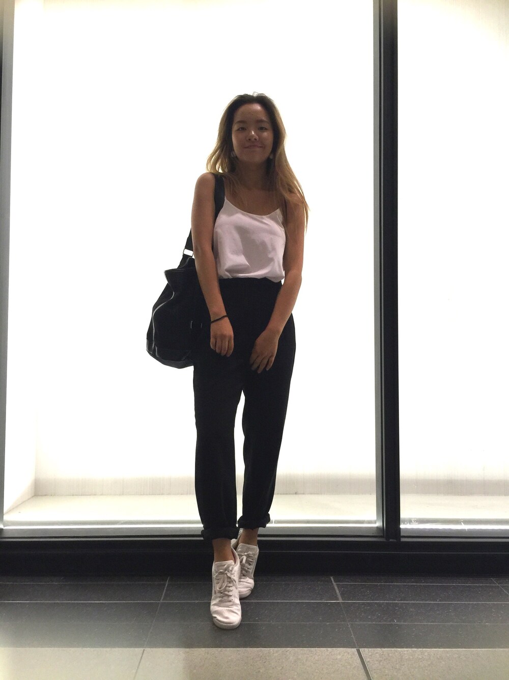 「ootd、summer、streetstyle、black and white、black、reebok、toronto」｜「Gina Bのアイテム（その他パンツ、ブラック系）」を使った、Maolinさん（レディース・168cm）の夏コーディネートの1枚目の写真